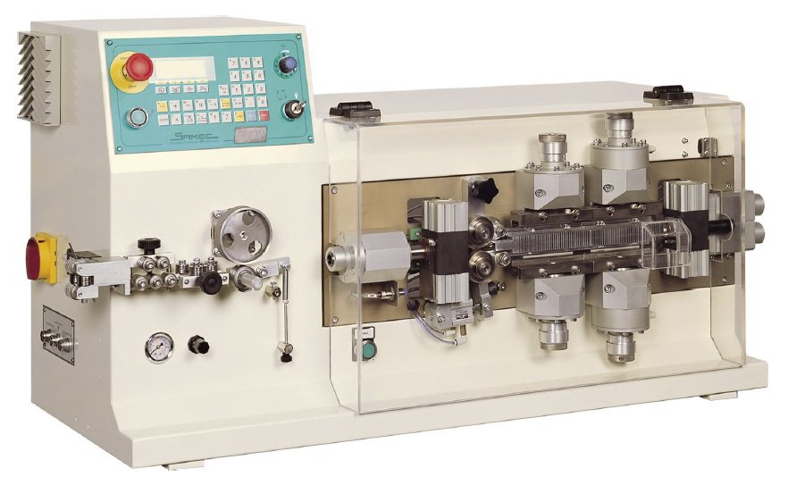 Kablo Kesme ve Uç Açma Makinesi - Pnömatik Bloklu Sistem - 35 mm²`ye kadar